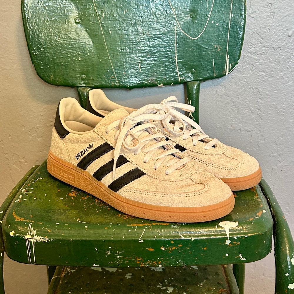 adidas spezial
